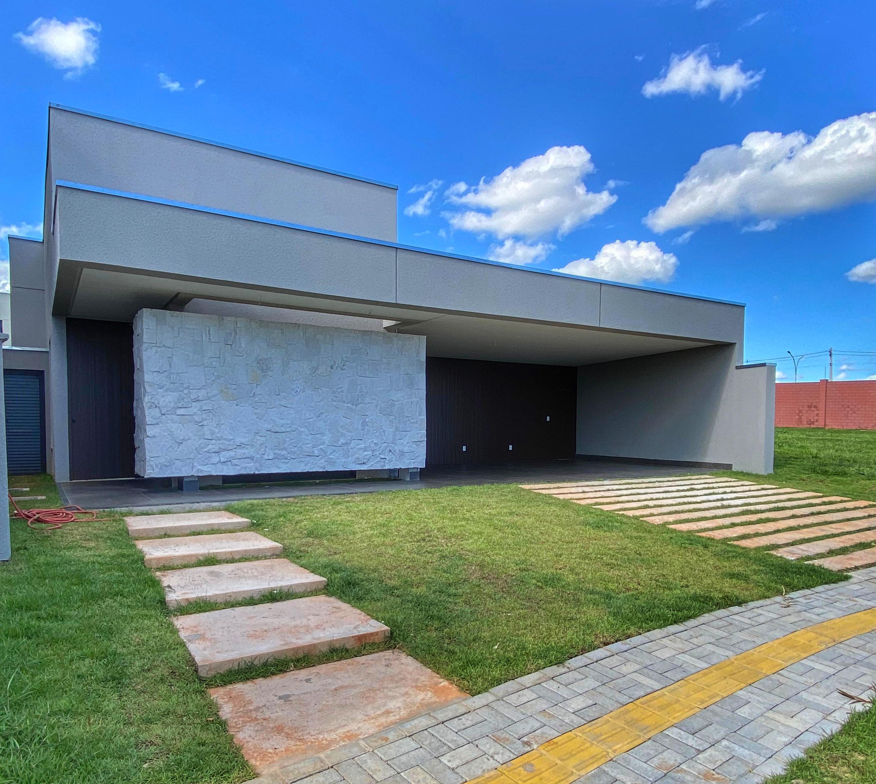 Casa Térrea 3 Suítes no Jardins Bolonha