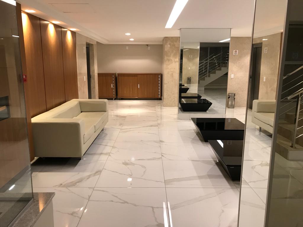 Grande reforma em condomínio vertical