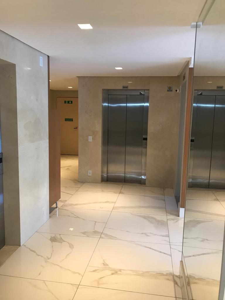 Grande reforma em condomínio vertical